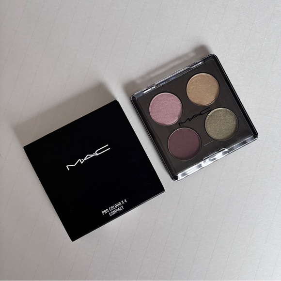 MAC Icon: Catherine Deneuve Thunder Eyes Eye Shadow x 4 Quad / Palette - RARE!